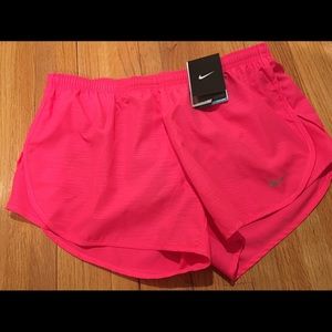 hot pink nike shorts womens